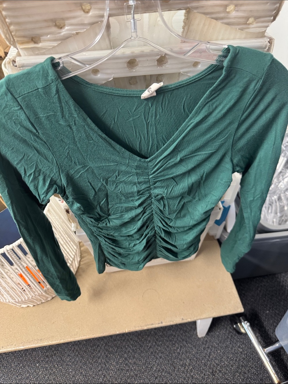 Kate Quinn ruched top xs // 081321 - Picture 1 of 1